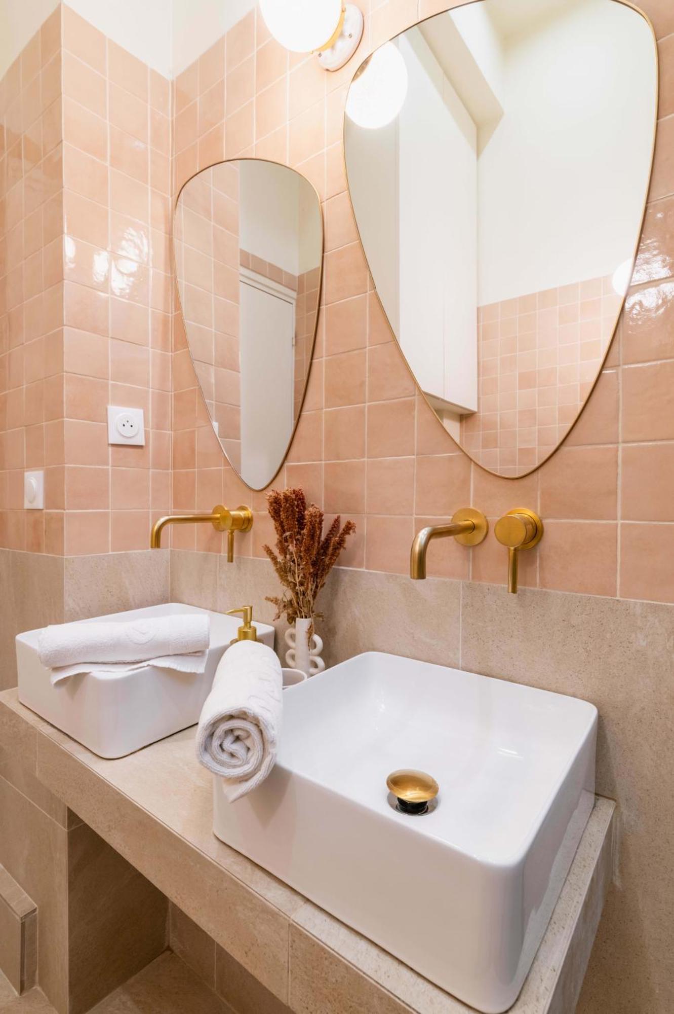 Charmant Appartement Moderne Haut Marais - 4P - Flat-Guest Paryż Zewnętrze zdjęcie