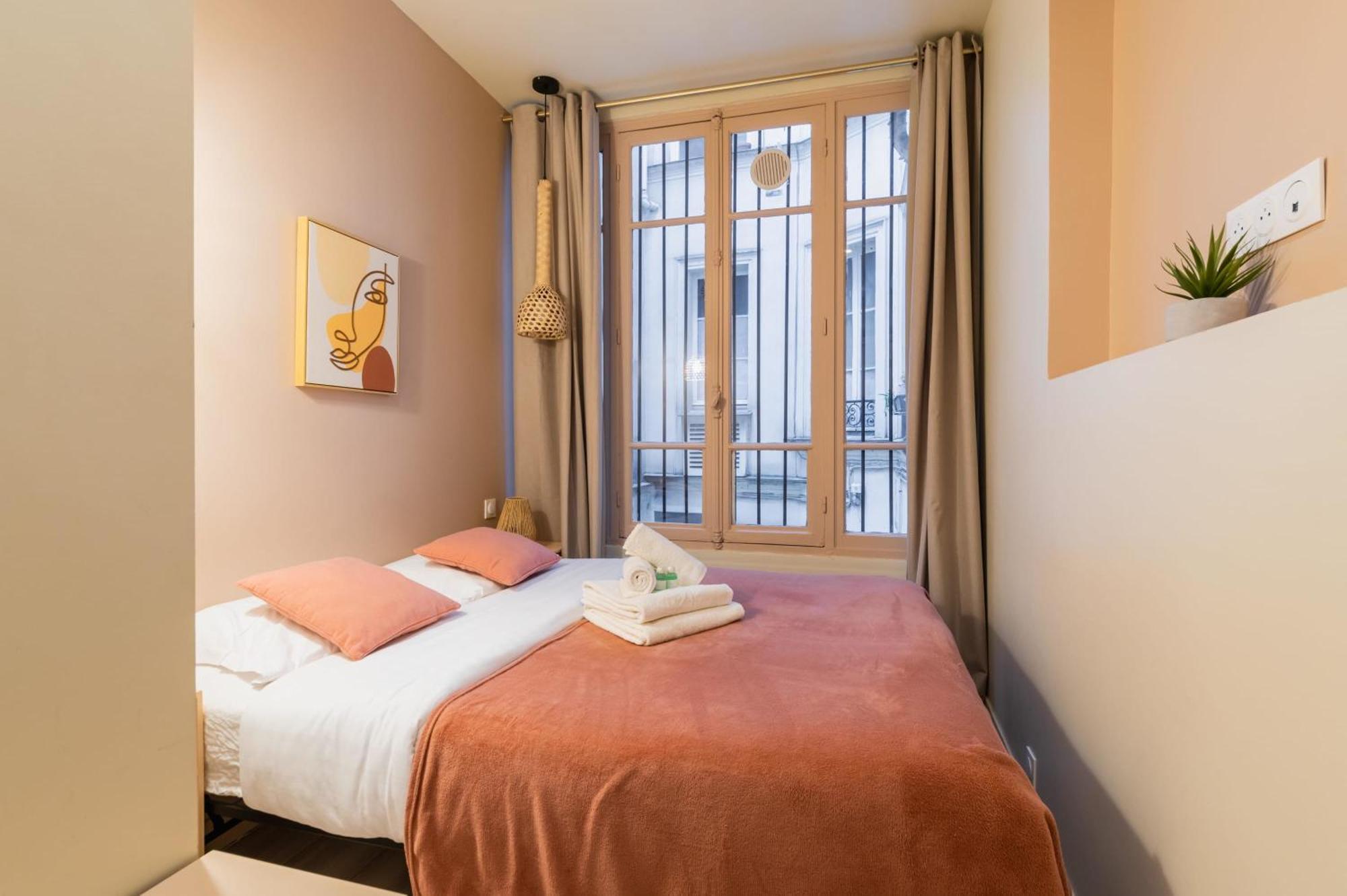 Charmant Appartement Moderne Haut Marais - 4P - Flat-Guest Paryż Zewnętrze zdjęcie
